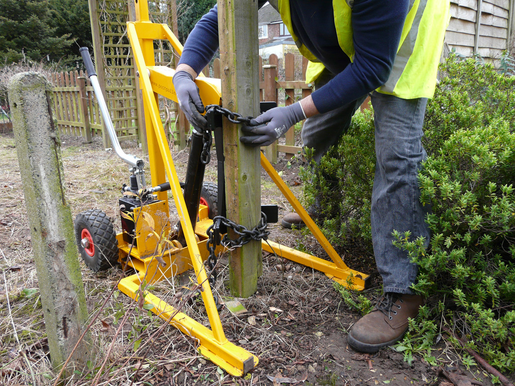 Fence Master PostPullers (UK) Ltd